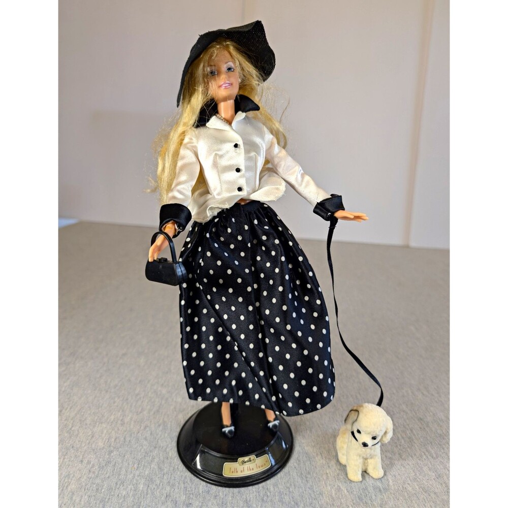 2003 Talk of the Town Barbie Doll with Poodle Complete with Accessories